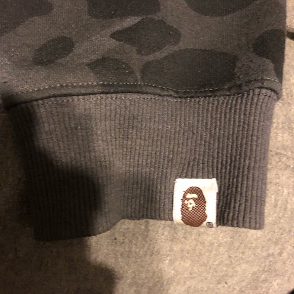 Bape Sweatshirt - Picture 3 of 3